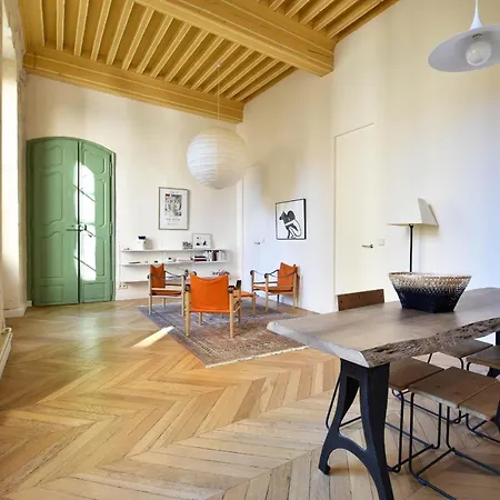 St Honore - Design Arles
